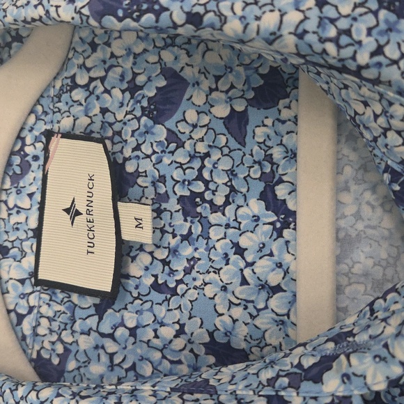Tuckernuck Beautiful Blue, Floral, Button Up Dress In Great Condition! 🪻 - Picture 2 of 12